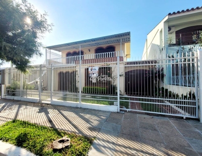 Casa, 3 quartos, 190 m² - Foto 1