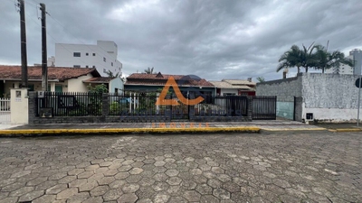 Casa, 3 quartos, 168 m² - Foto 2