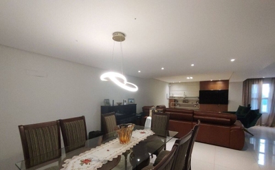 Casa, 3 quartos, 260 m² - Foto 4