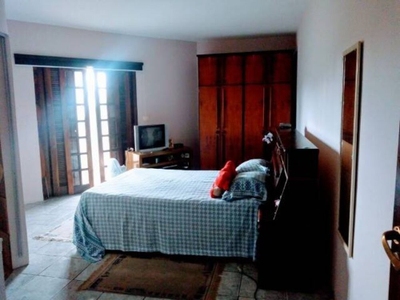 Apartamento, 3 quartos, 235 m² - Foto 2