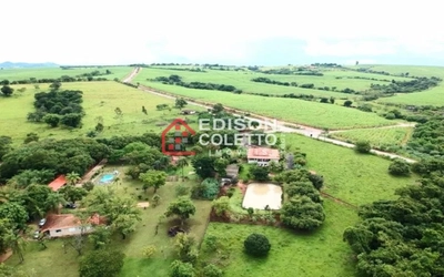 Sítio, 2 quartos, 3 hectares - Foto 2