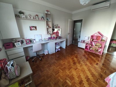 Casa, 3 quartos, 260 m² - Foto 1