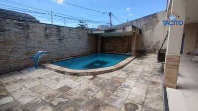 Casa, 3 quartos, 295 m² - Foto 1