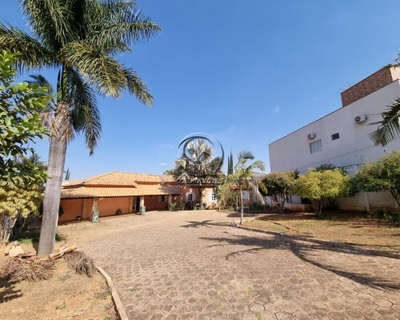 Casa, 3 quartos, 250 m² - Foto 4