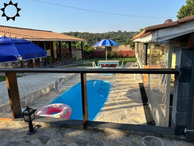 Chácara, 3 quartos, 980 m² - Foto 1