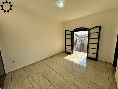 Casa, 3 quartos, 220 m² - Foto 3