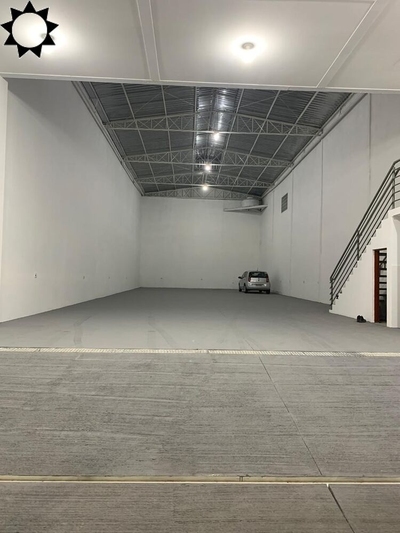 Depósito-Galpão, 700 m² - Foto 1