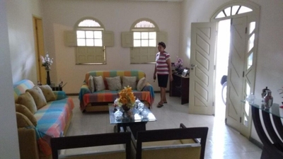 Casa, 5 quartos, 220 m² - Foto 2