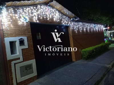 Casa, 4 quartos, 250 m² - Foto 1