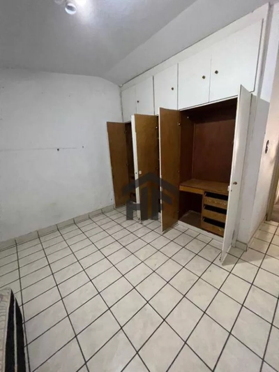 Casa, 4 quartos, 240 m² - Foto 4