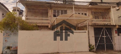 Casa, 5 quartos, 160 m² - Foto 1