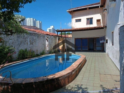 Casa, 4 quartos, 250 m² - Foto 1