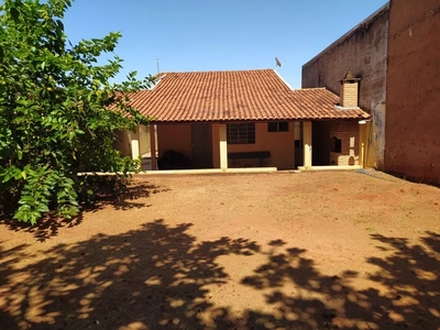 Casa, 3 quartos, 142 m² - Foto 1