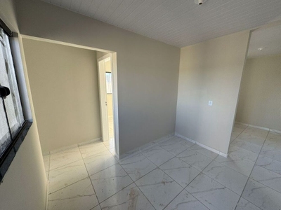 Casa, 2 quartos, 48 m² - Foto 4