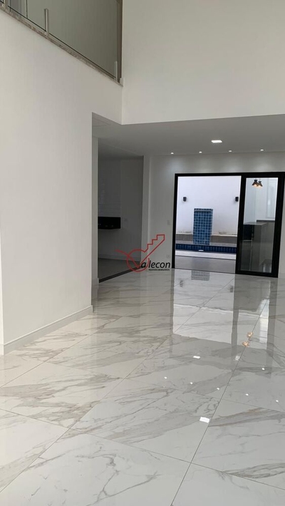 Casa, 3 quartos, 193 m² - Foto 1