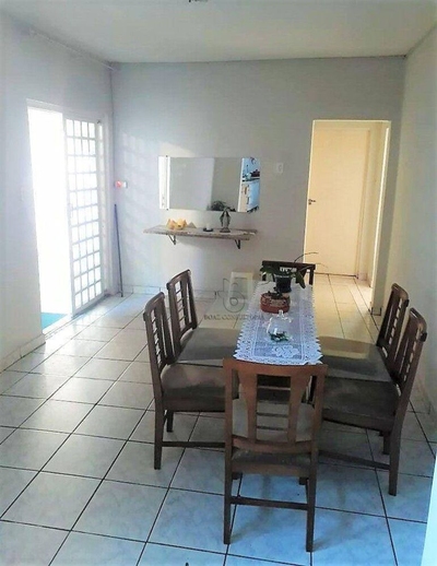 Casa, 3 quartos, 235 m² - Foto 3