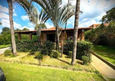 Chácara, 4 quartos, 3500 m² - Foto 1