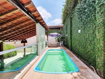 Casa, 3 quartos, 280 m² - Foto 1