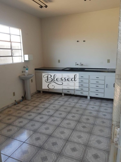 Casa, 3 quartos, 300 m² - Foto 4