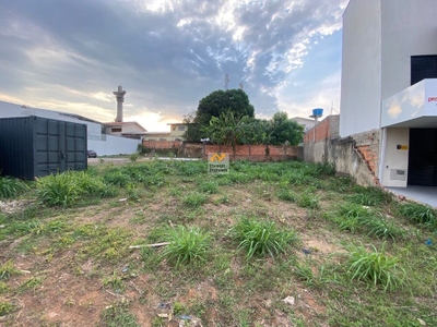 Loteamento e Condomínio - Foto 2