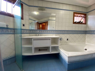 Casa, 8 quartos, 330 m² - Foto 4