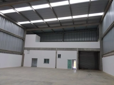 Indústria, 688 m² - Foto 1