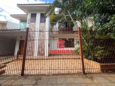 Sobrado, 2 quartos, 320 m² - Foto 1