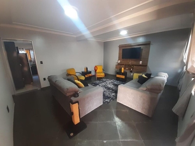 Casa, 2 quartos, 161 m² - Foto 1