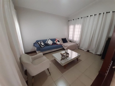 Casa, 4 quartos, 370 m² - Foto 3