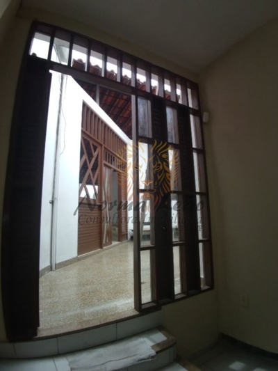 Prédio Inteiro - Foto 1