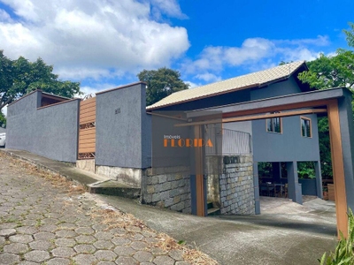 Casa, 4 quartos, 186 m² - Foto 2