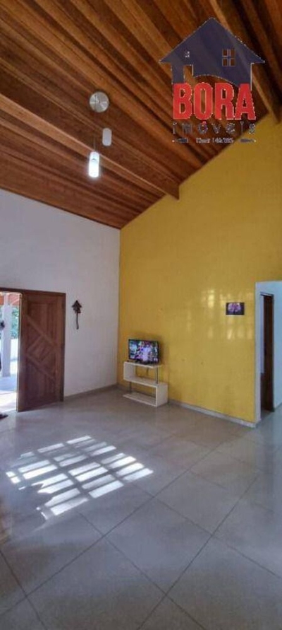 Chácara, 4 quartos, 1000 m² - Foto 1