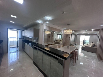 Apartamento, 3 quartos, 130 m² - Foto 1