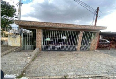Sobrado, 4 quartos, 240 m² - Foto 1