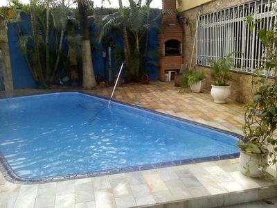 Sobrado, 3 quartos, 243 m² - Foto 4