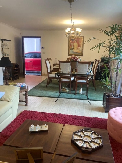 Sobrado, 3 quartos, 243 m² - Foto 1