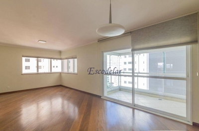 Apartamento, 3 quartos, 155 m² - Foto 1