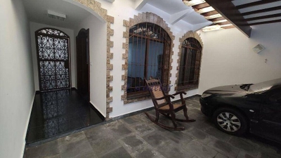 Sobrado, 4 quartos, 208 m² - Foto 2