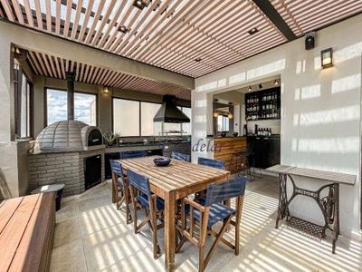 Cobertura, 3 quartos, 235 m² - Foto 2