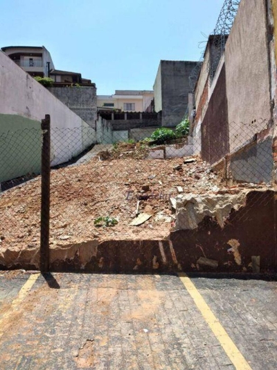 Terreno, 304 m² - Foto 1