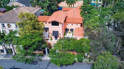 Casa, 5 quartos, 1599 m² - Foto 4