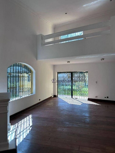 Casa, 3 quartos, 349 m² - Foto 1