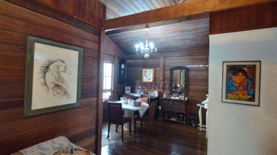 Casa, 6 quartos, 222 m² - Foto 2