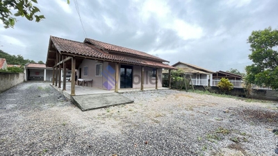 Casa, 3 quartos, 190 m² - Foto 1