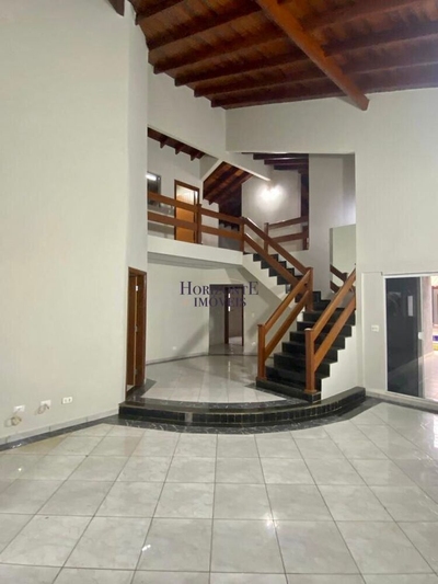 Casa, 4 quartos, 218 m² - Foto 4