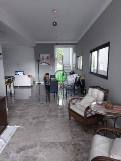 Casa, 3 quartos, 200 m² - Foto 1