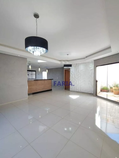 Casa, 3 quartos, 219 m² - Foto 5