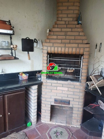 Casa, 2 quartos, 250 m² - Foto 1