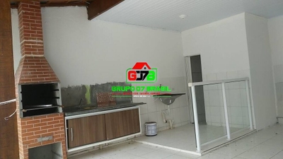 Casa, 2 quartos, 80 m² - Foto 1