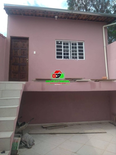 Casa, 2 quartos, 140 m² - Foto 1